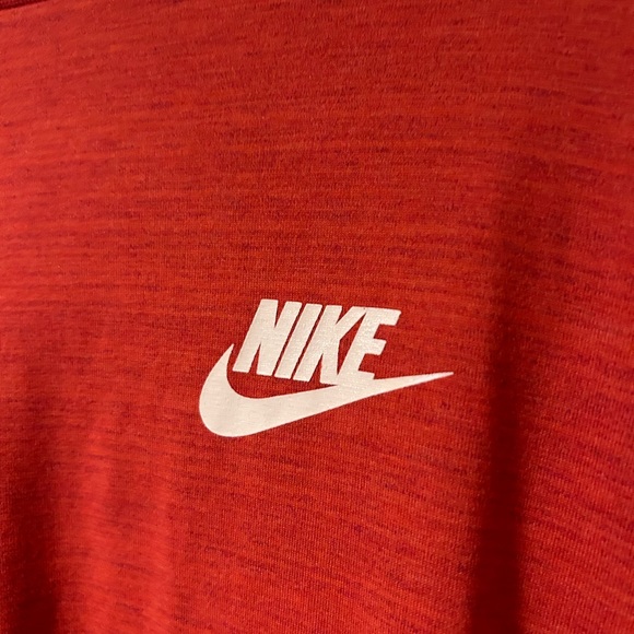 Nike Men’s Shirt - Picture 2 of 3